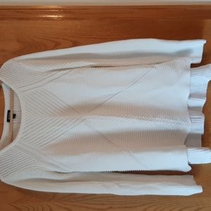 A.N.A Brand White Light Sweater Size Large